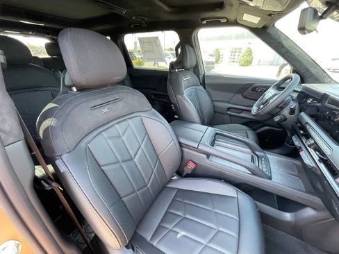 New 2027 Kia Telluride X-Line SX Prestige AWD/4WD image 32