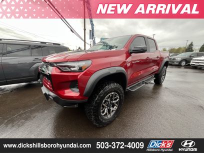 Used 2025 Chevrolet Colorado ZR2 w/ Technology Package
