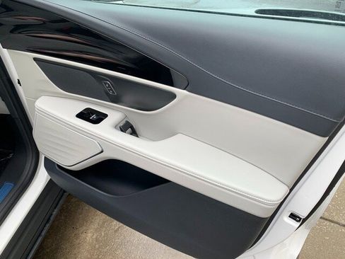New 2026 Lincoln Nautilus Premier AWD/4WD image 20