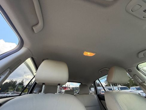 Used 2013 Subaru Crosstrek 2.0i Limited w/ Popular Pkg 2 AWD/4WD image 27