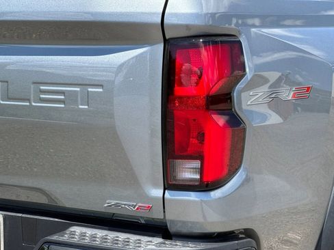 New 2026 Chevrolet Colorado ZR2 w/ Technology Package AWD/4WD image 26