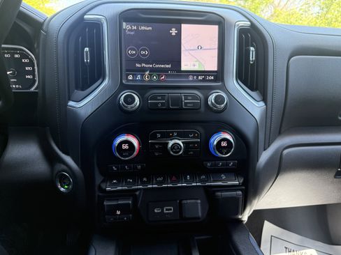 Used 2021 GMC Sierra 1500 Denali w/ Driver Alert Package II AWD/4WD image 22