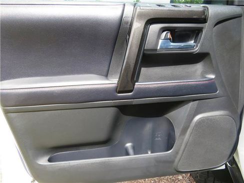 Used 2018 Toyota 4Runner TRD Pro AWD/4WD image 13