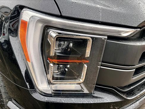 Certified 2023 Ford F150 Lariat w/ Equipment Group 502A High image 26