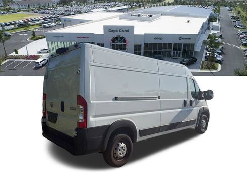 Used 2023 RAM ProMaster 2500 FWD image 3