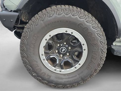 Used 2022 Ford Bronco Outer Banks w/ Sasquatch Package image 25