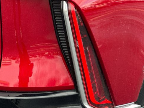 Certified 2024 Cadillac Lyriq Tech w/ Driver Assist Package image 50