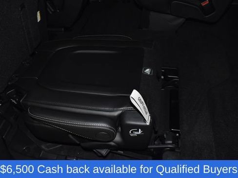 New 2026 Chrysler Pacifica Select w/ S Appearance Package FWD image 30