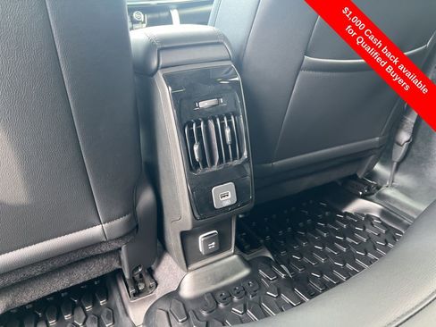 New 2026 Jeep Compass Limited w/ Sun, Sound & Navigation Group image 16