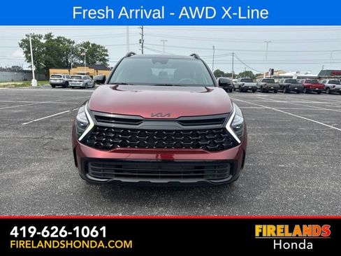 Used 2025 Kia Sportage X-Line w/ Premium Package AWD/4WD image 8