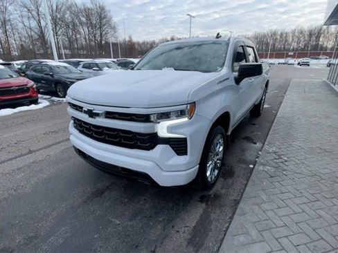 Certified 2023 Chevrolet Silverado 1500 RST w/ Convenience Package II image 3