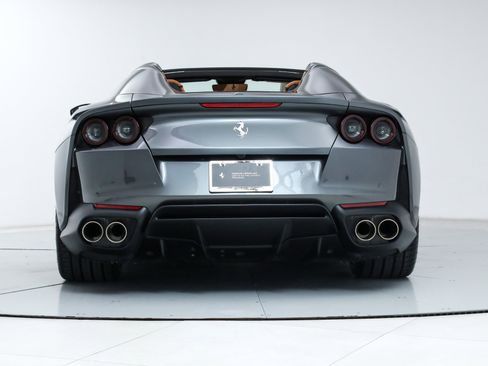 Certified 2022 Ferrari 812 GTS image 9