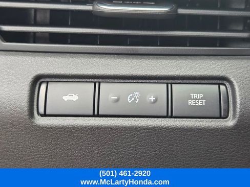 Used 2024 Nissan Altima 2.5 S FWD image 30