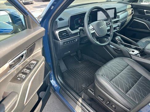 Used 2025 Kia Telluride EX X-Line AWD/4WD image 12