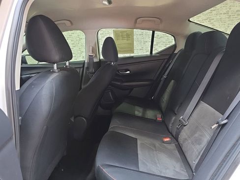 Used 2024 Nissan Sentra SR FWD image 12