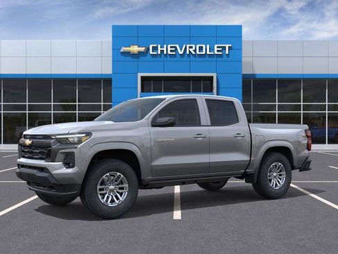 New 2025 Chevrolet Colorado LT w/ LT Convenience Package image 2