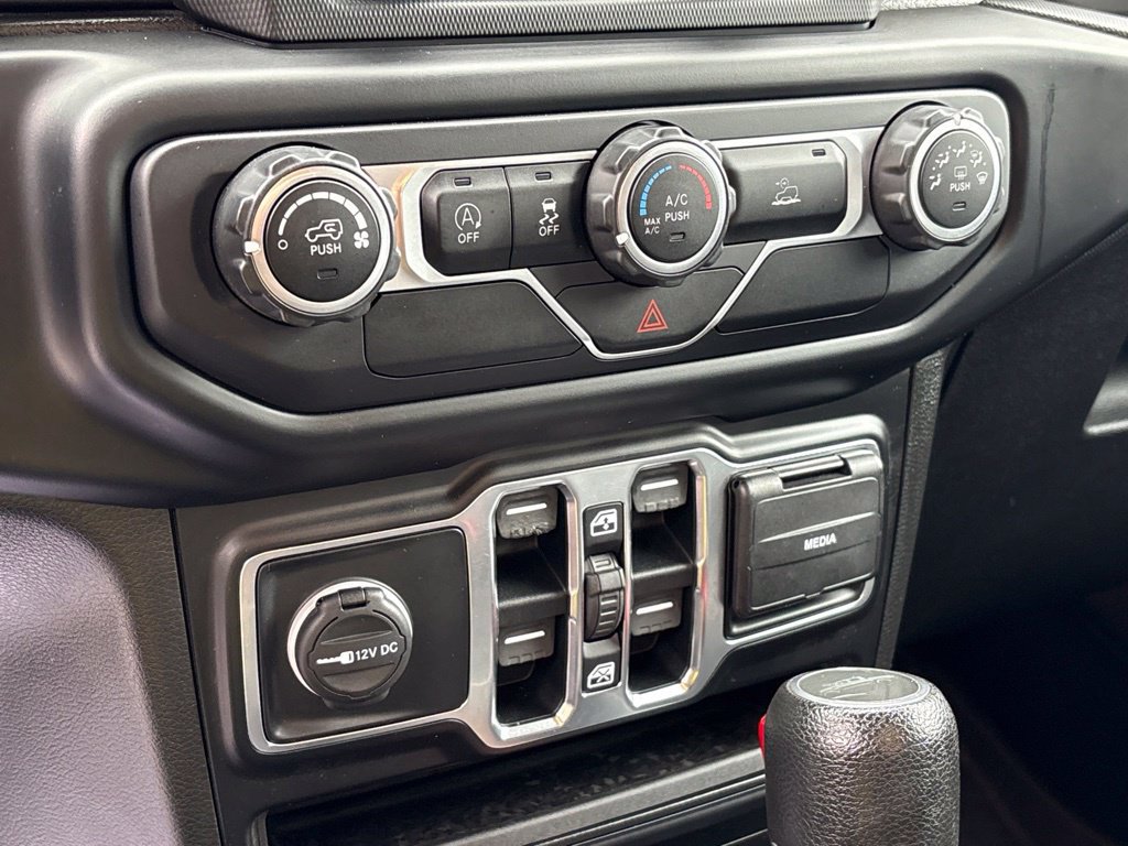 Used 2020 Jeep Gladiator Sport w/ Quick Order Package 24S AWD/4WD image 26