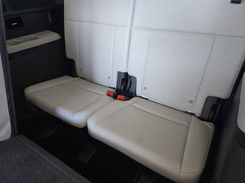 Used 2025 Hyundai Santa Fe SEL image 28