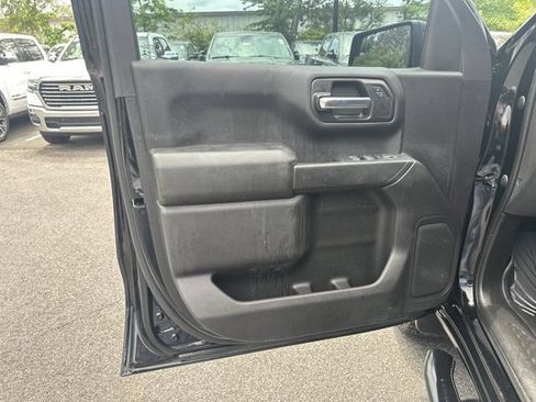 Used 2023 Chevrolet Silverado 1500 Custom Trail Boss w/ LPO, Dark Essentials Package AWD/4WD image 10