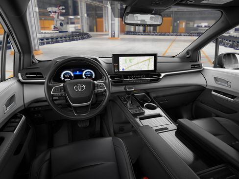 New 2026 Toyota Sienna XSE FWD image 19