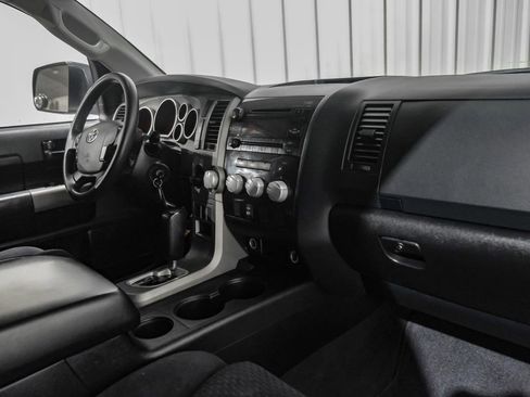 Used 2013 Toyota Tundra 2WD CrewMax image 12