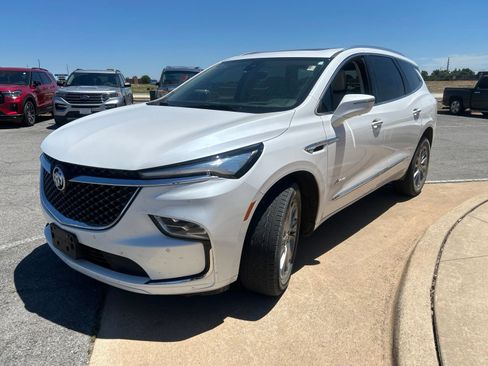 Used 2023 Buick Enclave Avenir w/ Avenir Technology Package FWD image 1
