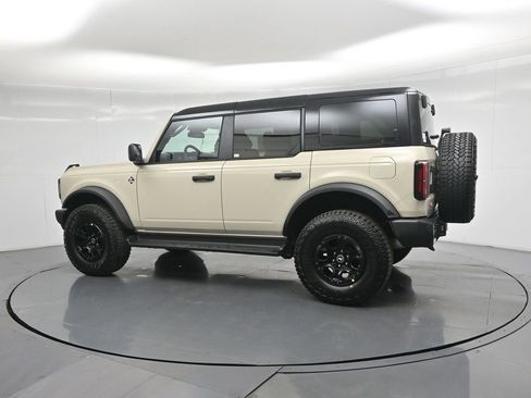 New 2026 Ford Bronco Outer Banks w/ Sasquatch Package image 6