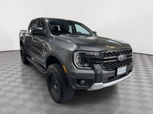 Used 2025 Ford Ranger XLT AWD/4WD image 5