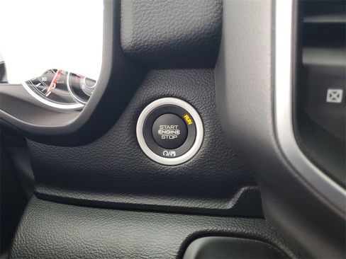 Used 2022 RAM 1500 Big Horn image 25