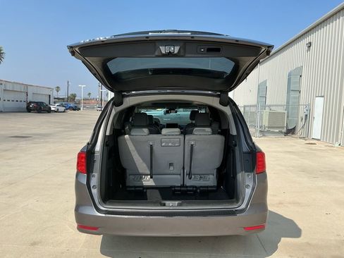 Used 2022 Honda Odyssey EX-L image 9