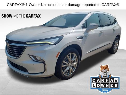 Used 2022 Buick Enclave Premium w/ Surround and Sites Package FWD image 3