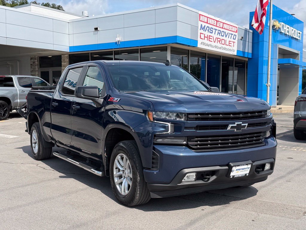 Used 2022 Chevrolet Silverado 1500 RST AWD/4WD image 2