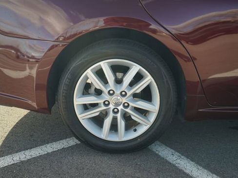 Used 2014 Toyota Avalon XLE image 41