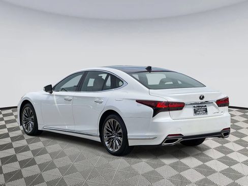 Used 2023 Lexus LS 500 AWD w/ Interior Upgrade Package image 4