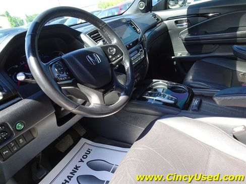 Used 2020 Honda Pilot Black Edition image 11