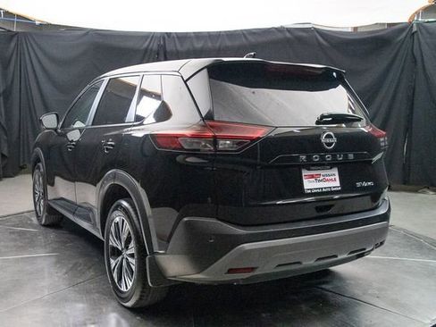 Used 2023 Nissan Rogue SV AWD/4WD image 10
