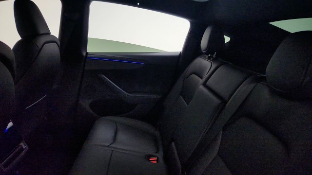 Used 2026 Tesla Model Y AWD image 40