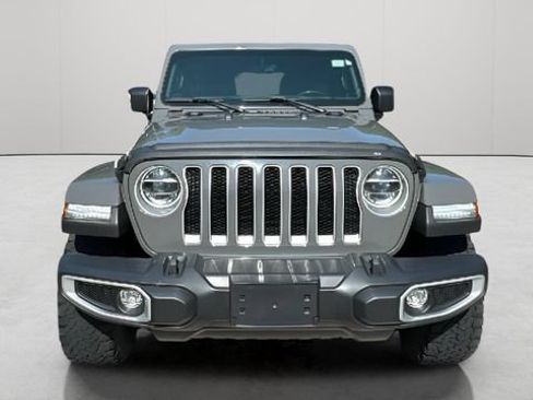 Used 2022 Jeep Wrangler Unlimited Sahara w/ LED Lighting Group AWD/4WD image 11