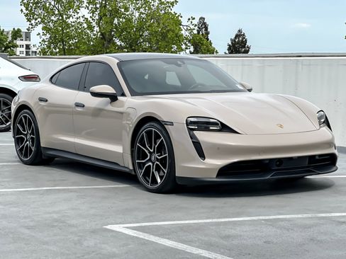 Certified 2024 Porsche Taycan image 10