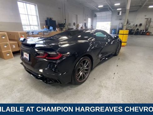 Used 2024 Chevrolet Corvette Stingray Preferred Conv w/ Z51 Performance Package RWD image 10