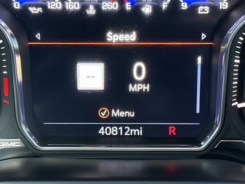 Used 2022 GMC Sierra 3500 Denali AWD/4WD image 23