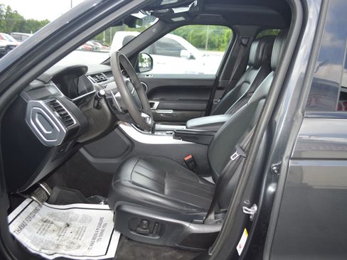 Used 2020 Land Rover Range Rover Sport HST image 11