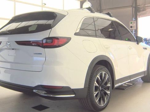 Used 2024 MAZDA CX-90 Plug-In Hybrid w/ Premium Plus AWD/4WD image 3