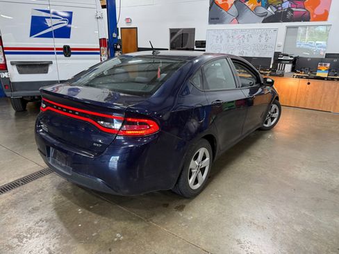 Used 2015 Dodge Dart SXT FWD image 2
