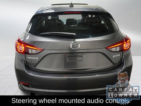 Used 2018 MAZDA MAZDA3 Grand Touring w/ Premium Equipment Package image 5