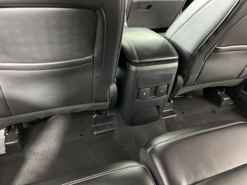 Used 2024 Ford Explorer XLT w/ Equipment Group 202A image 47