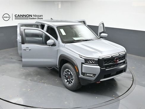 New 2026 Nissan Frontier Pro-X w/ Pro-X Convenience Package RWD image 44