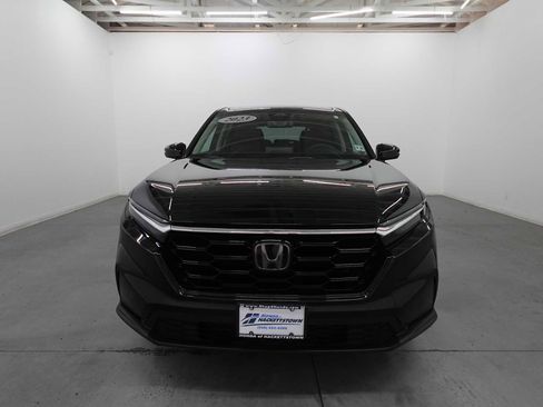 Used 2023 Honda CR-V EX image 2