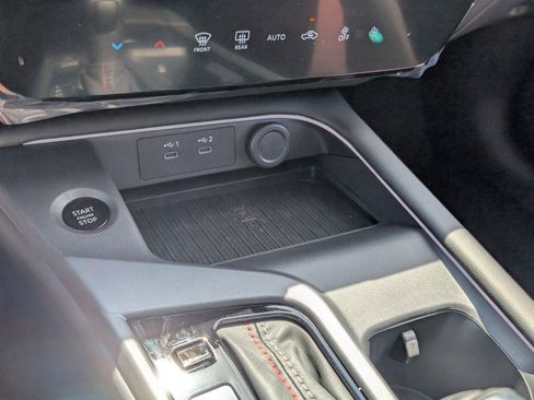 New 2026 Nissan Sentra SR image 12