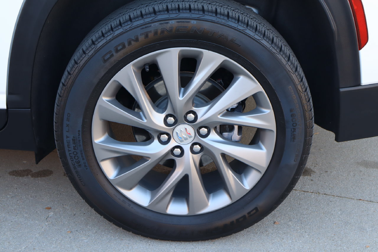 Used 2026 Buick Enclave Preferred FWD image 29